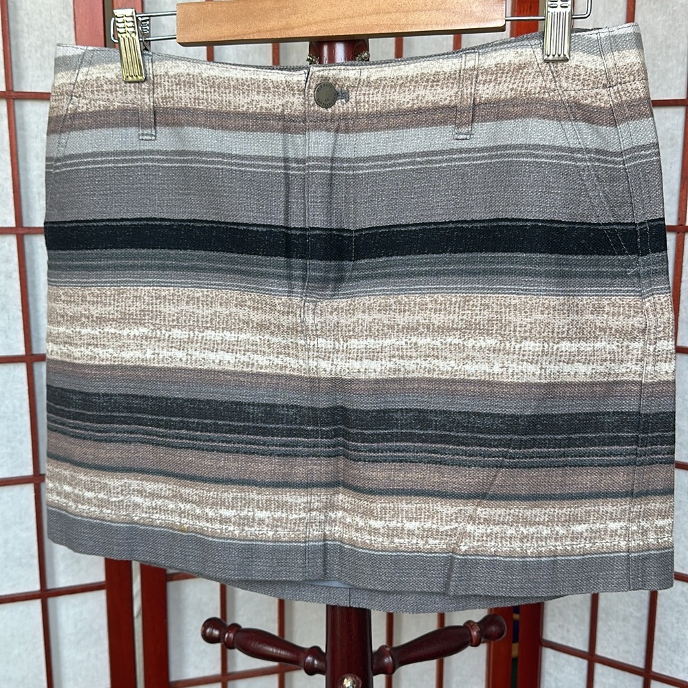 Old Navy mini skirt